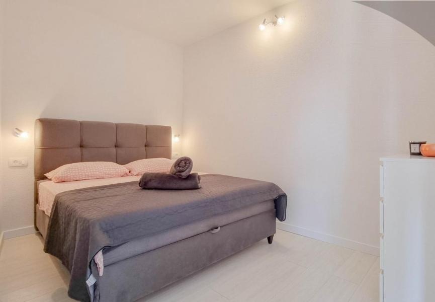 Bella Apartment Umag Exterior photo